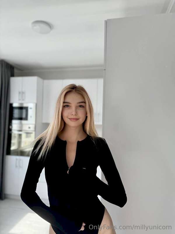 ❌𝐒𝐓𝐎𝐏 SCROLLING❌✅𝐅𝐑𝐄𝐄𝐄 𝐒𝐔𝐁𝐒𝐂𝐑𝐈𝐏𝐓𝐈𝐎𝐍✅Cute girl @jessie_wings ..