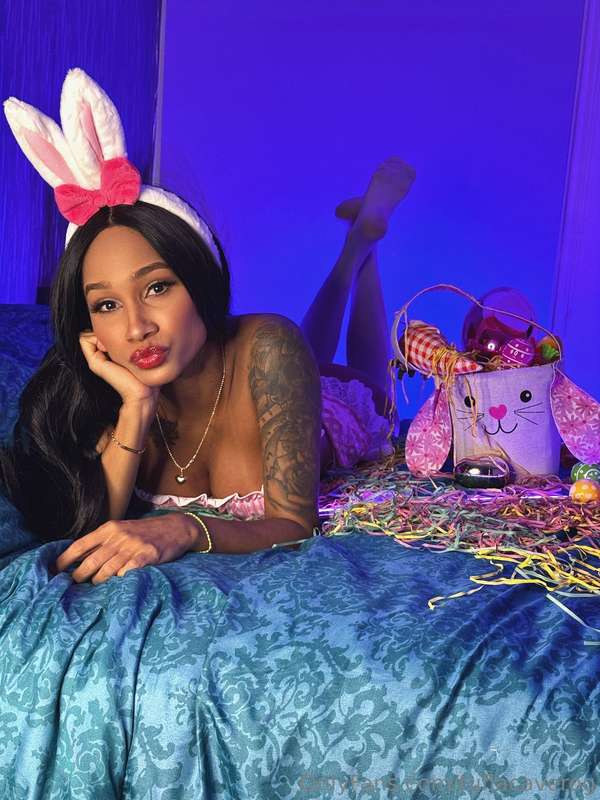 I already feel sexy for misbehaving a little at Easter 😈