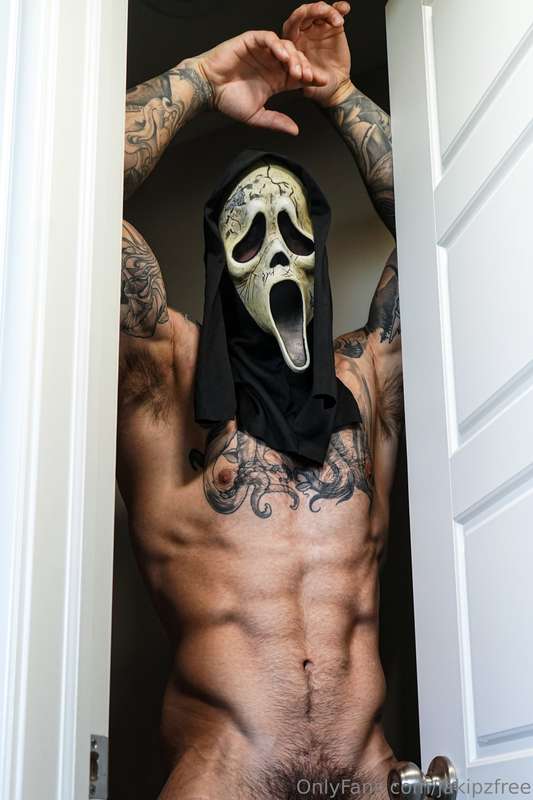 Have you seen my Ghostface content for Halloween? 🔞👻👉 @Jakip.. 1