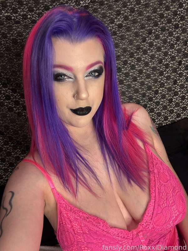 Roxxidiamond - Fansly - 29 Jan, 2025 19