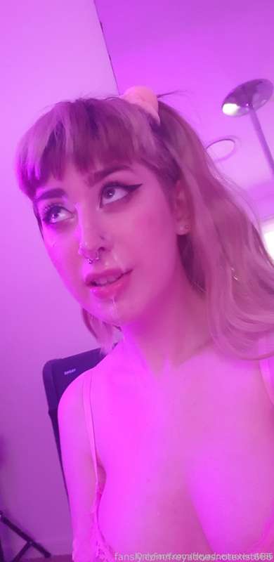Freyadoesnotexist666 - Fansly - 24 Aug, 2021