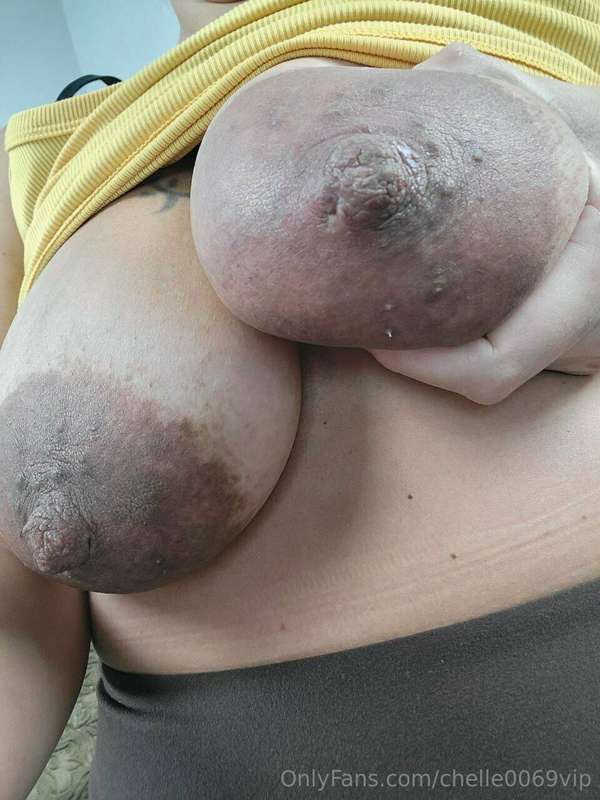 I told myself I wasn't going to miss posting a BUNCH of titt.. 11