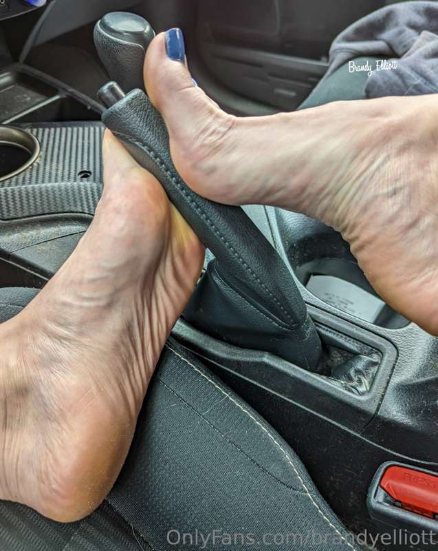 Ribbed for his pleasure 🤤