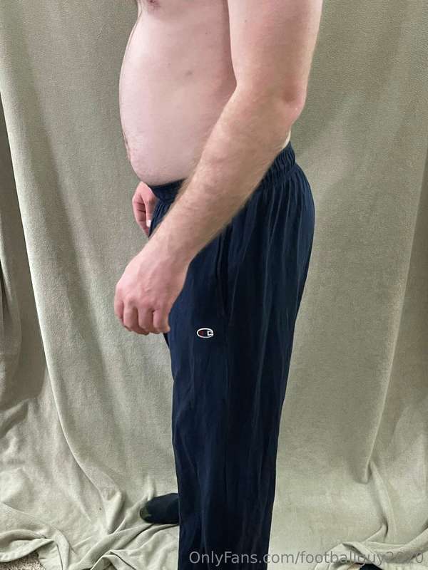 The Shirtless Sarge - Showing off the SARGE bod! Set 12 17
