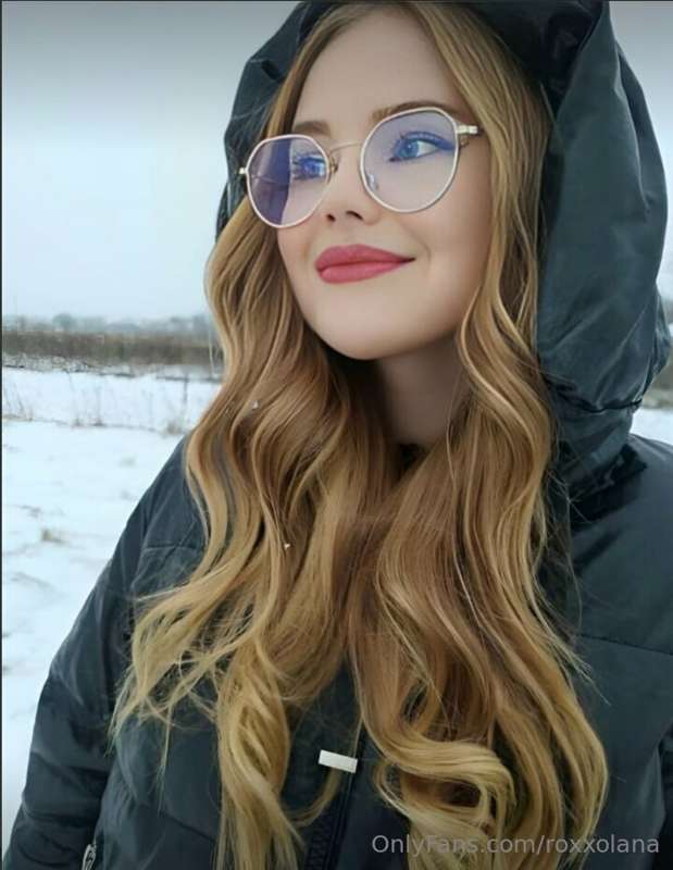 @katybooss  🔥 MISS HOT GUYS & HUNGRY FOR SEX😈 SHE WANNA CUM ..