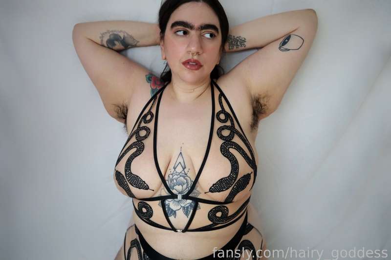 Hairy_Goddess - Fansly - 25 Aug, 2021