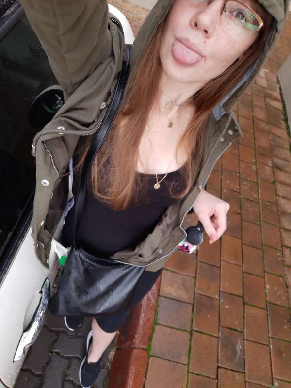 Good moaning fans!! Its friiddaaaay!!! 1