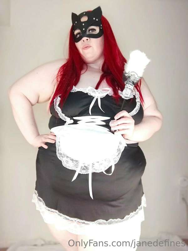 Would you let me clean for you in this? 😏