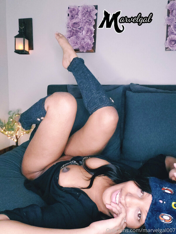 Sensual video testing out a new vibrator will be uploaded so.. 4