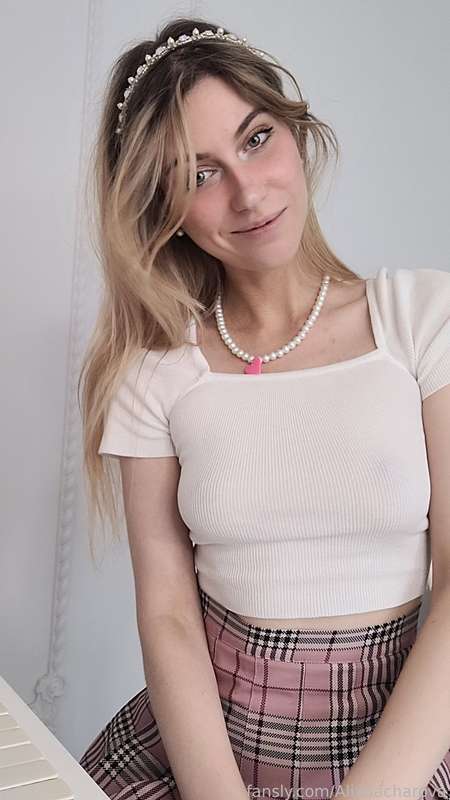 Alixsacharova - Fansly - 24 Jul, 2023 7