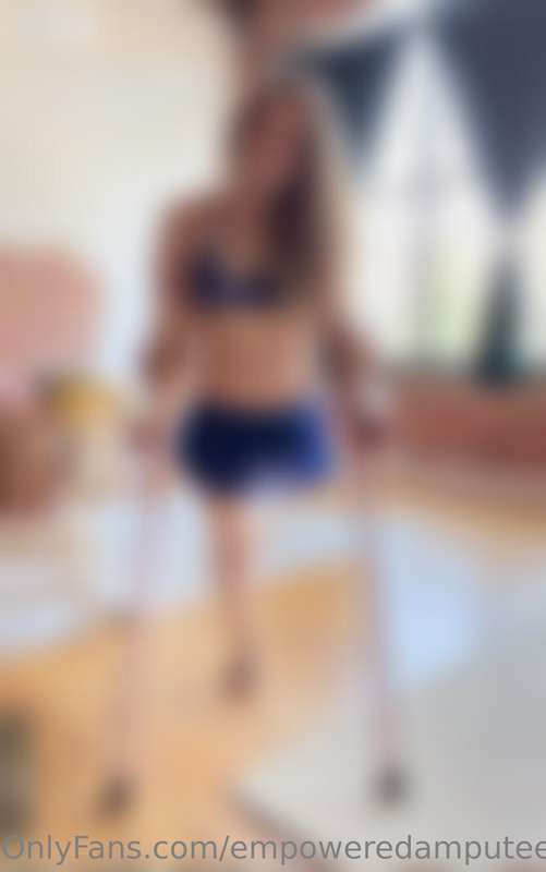 Let me model my new blue lingerie outfit for you on my pink ..