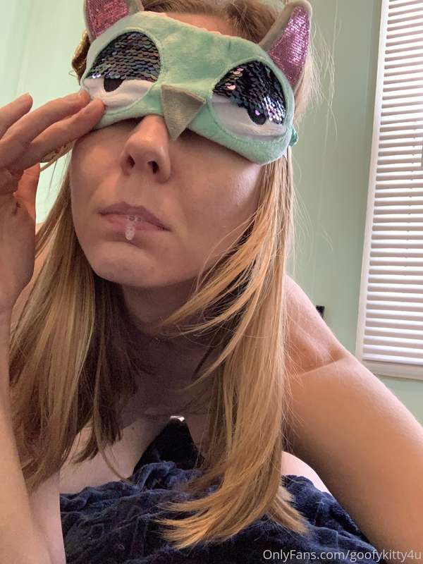 Do me blindfolded 🍆 2