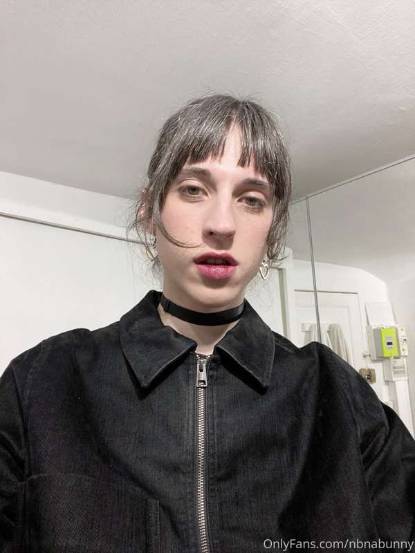 Wish it was not so cold so I could go out like this🥰 3