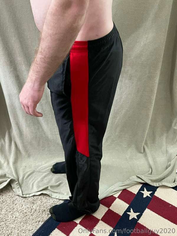 The Shirtless Sarge - Showing off the SARGE bod! Set 12
