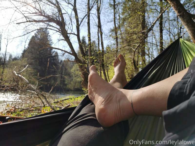 Chilling by the river and walking around barefeet is awesome.. 1