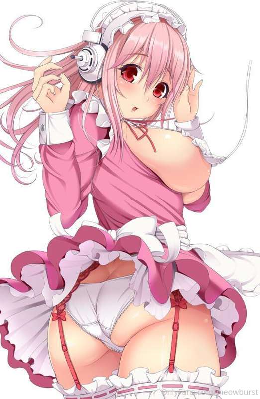 Gamer bunny with a booty 🍑 1