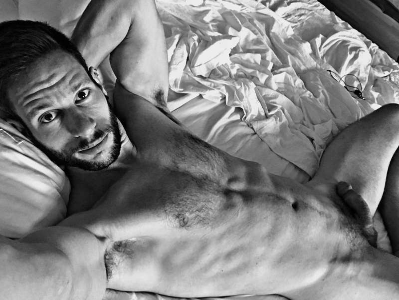 SHOUTOUT😋

Check out my friend @cyber_x ​ HOT videos and hor.. 3