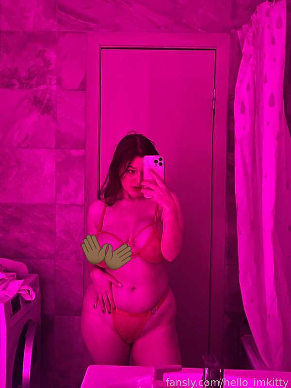 Hello_Imkitty - Fansly - 05 Oct, 2022 1