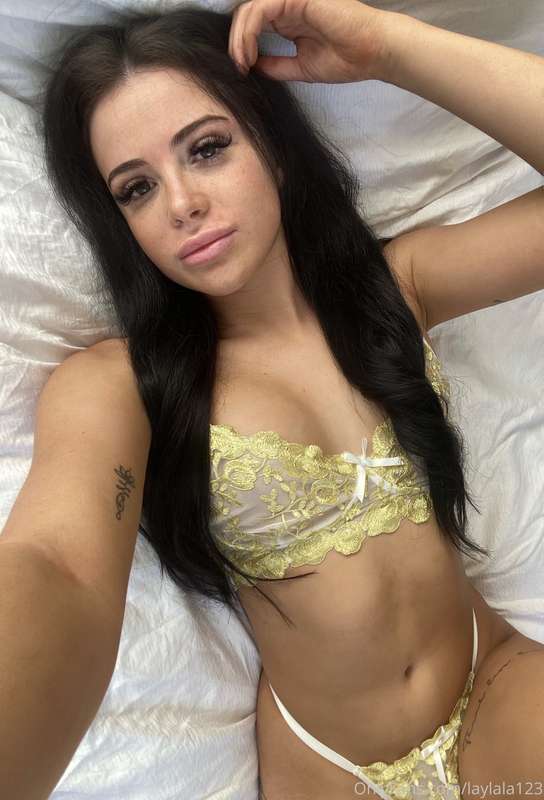 IM BACKKKK 💛