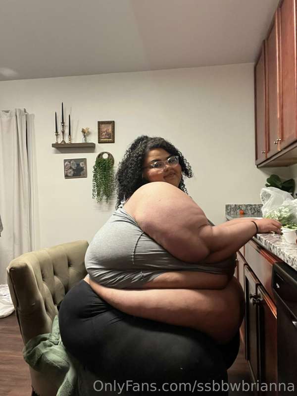 Prepping some dinner. You wish I was eating you instead? 😘 5