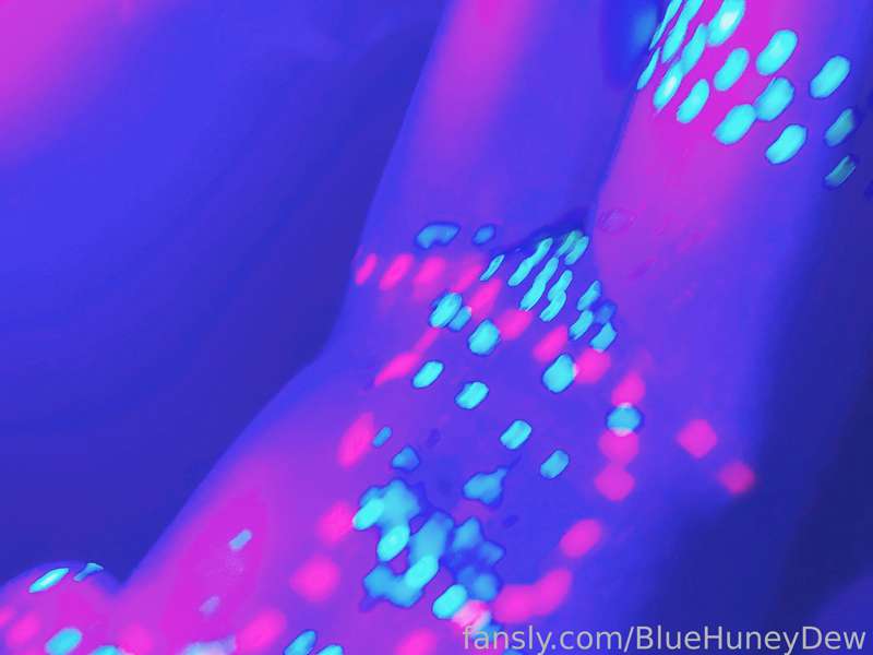 Bluehuneydew - Fansly - 22 Jun, 2022