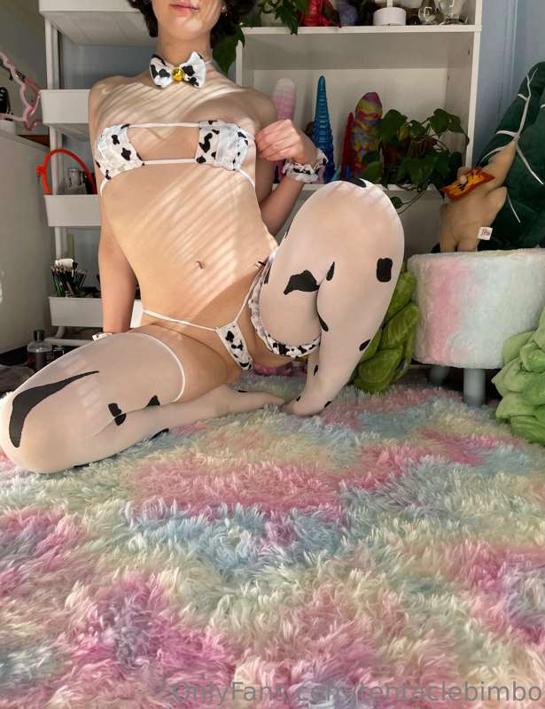 Your milkmaid is here! I can’t wait for you to see the video.. 9