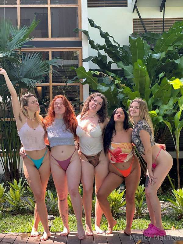 How much fun is too much fun? Asking for a friend… 🌸@mischag..