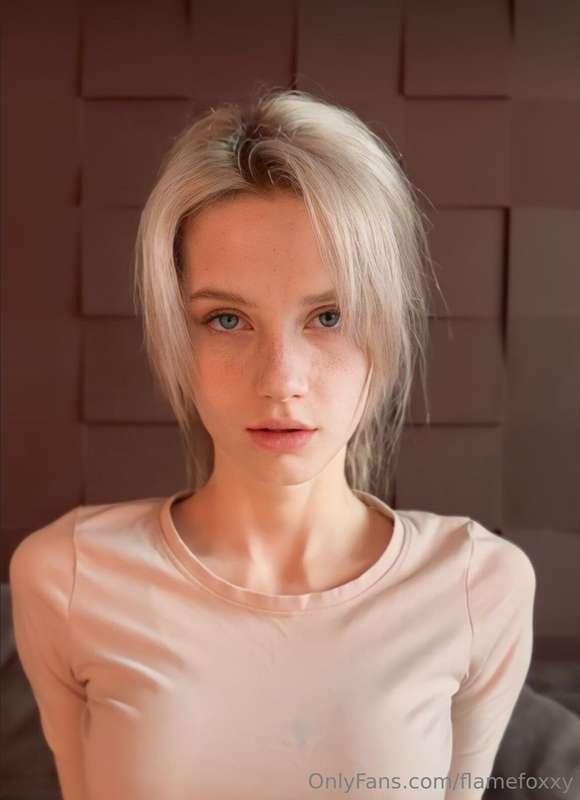 🍓 @lill_liana_18 🍓  Take a look at 🍭 @lill_liana_18🍭-the way..