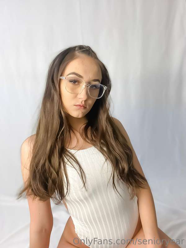 What would your favorite sex position with me in it? 