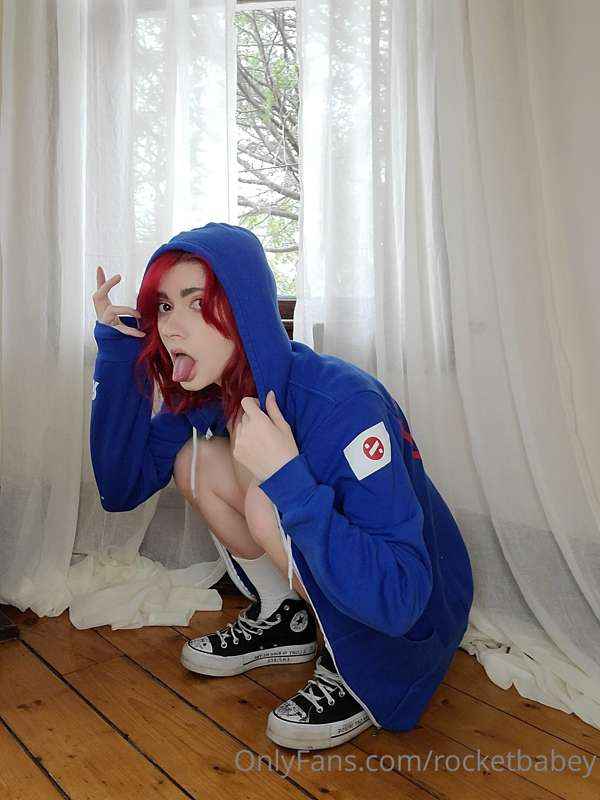 these made me want to do a fem party poison cosplay 11