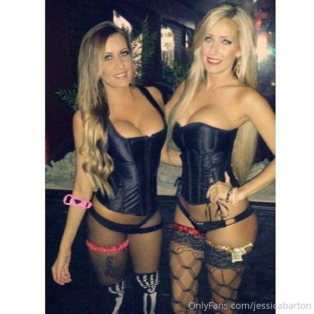Finally shooting with my twin @jennbartontwin next week! Who.. 1