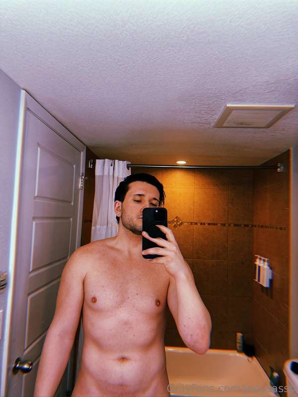 DON'T FORGET ABOUT ALL MY NEW CONTENT DROPPING, THIS MONTH ‼..