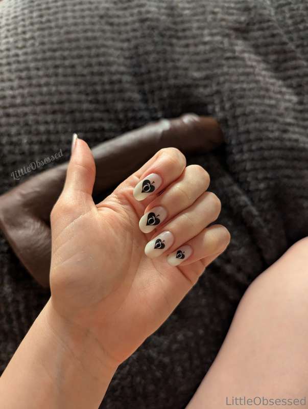Thanks for the comments about my new nails 🥰 I love them!  1