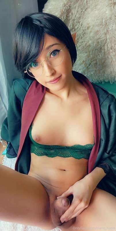 Huge Elf girl set XD
Dildo riding Video after this ^-^
Hope .. 22