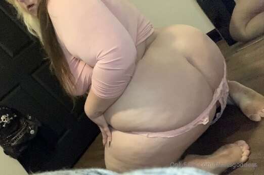 Fatassgoddess - Onlyfans - 08 Mar, 2025