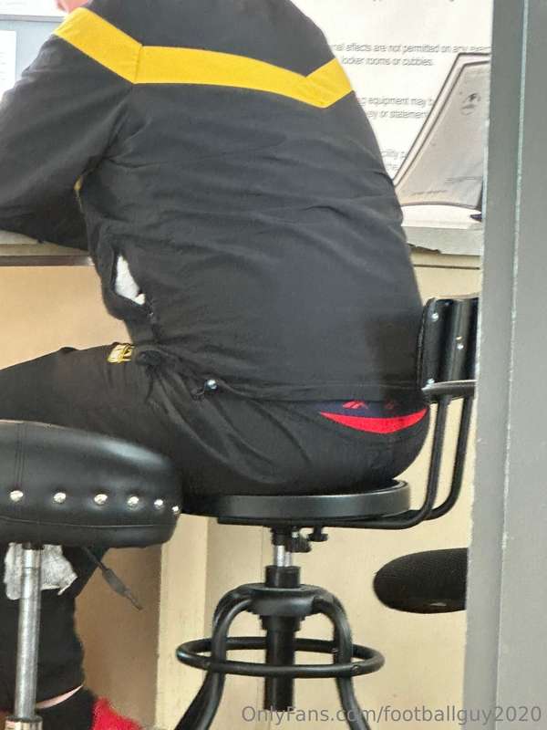 Hot Candid Shots of my buddies and of course my HOT cock! Se.. 15