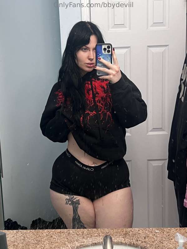 say hi in DMs :) 
