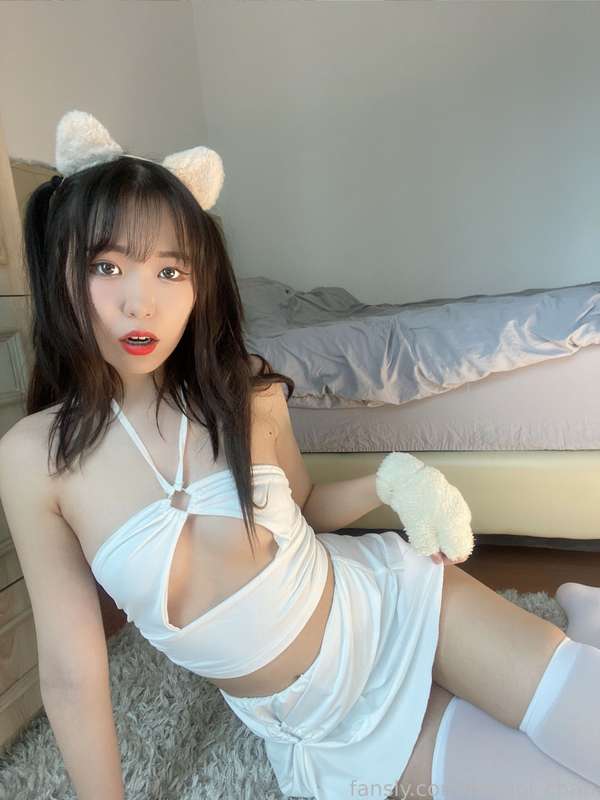 Meriol_Chan - Fansly - 04 Dec, 2022