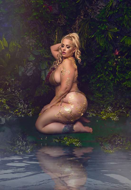 Sexy jungle photoshoot 🍃👑✨😈 9