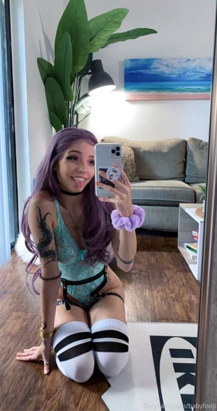 Lots of pussy in this post but wait until you see the next p.. 6