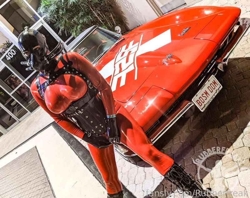 Rubberfreak - Fansly - 04 Jun, 2022 1