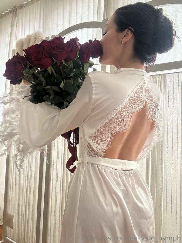 I start the day with the scent of roses, a cup of coffee and..