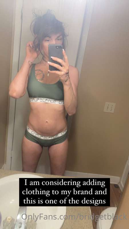 I went on my first date since Work Crush. 

I had been talki.. 1
