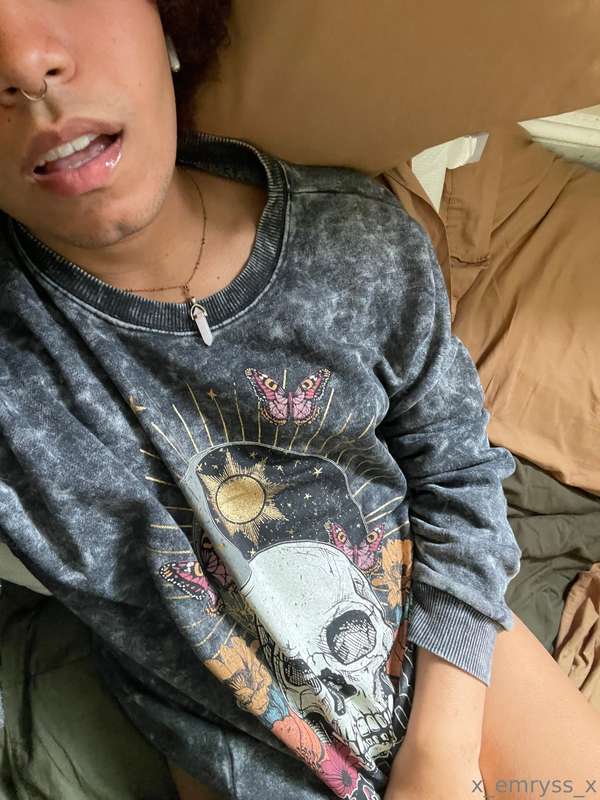 X_Emryss_X - Onlyfans - 30 Jun, 2024 2