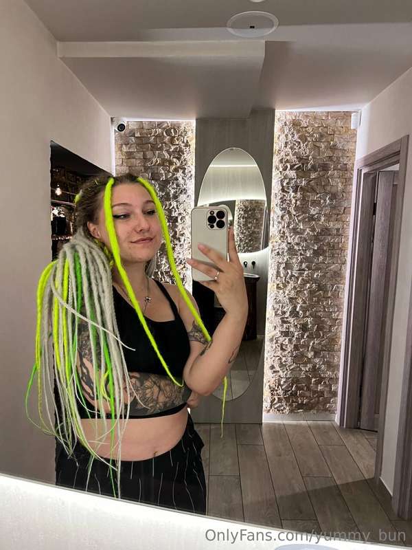 Good morning to me and good mood to you💋🥰