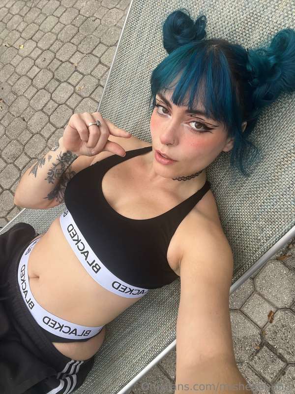Gym n pool day ♠️😋 3