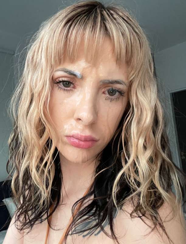 wow, this facial was massive 😍😍😍 

I should be used to how m.. 4