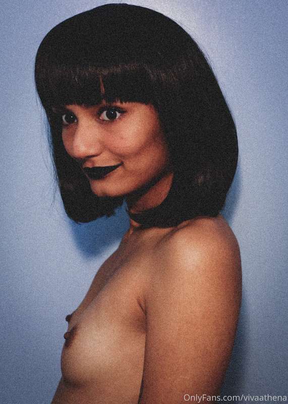 Vivaathena - Onlyfans - 26 Oct, 2019 16