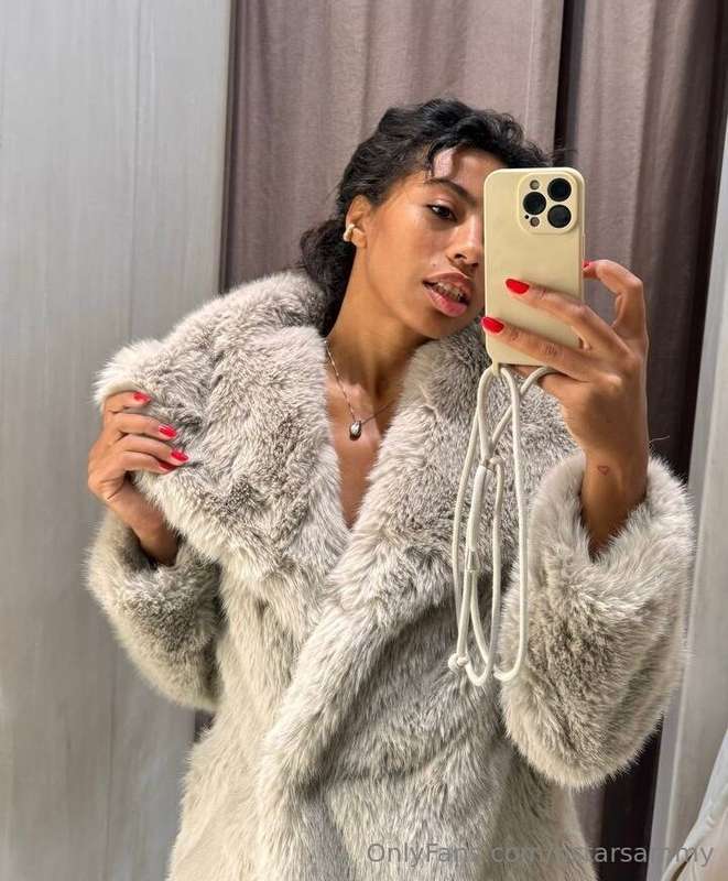 the perfect combination of warmth and glamour. A fur coat fo.. 2