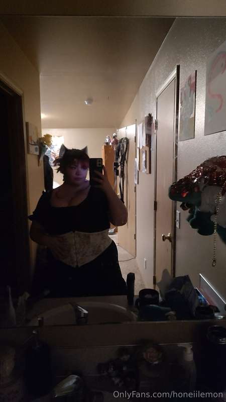 Halloween Wench